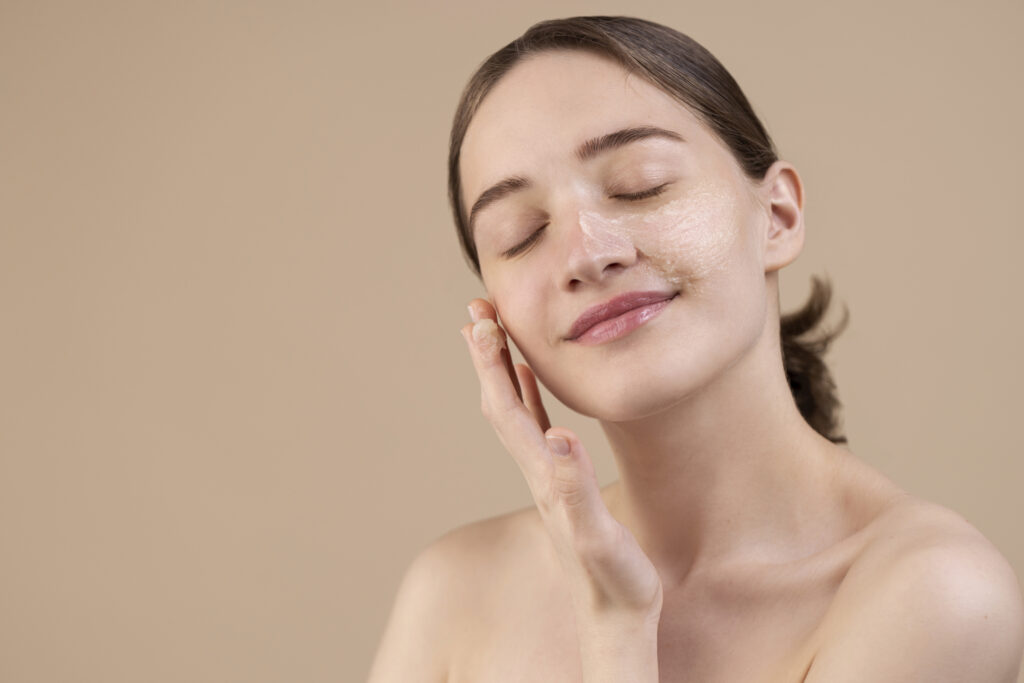 Hydrating vs Exfoliating Skin